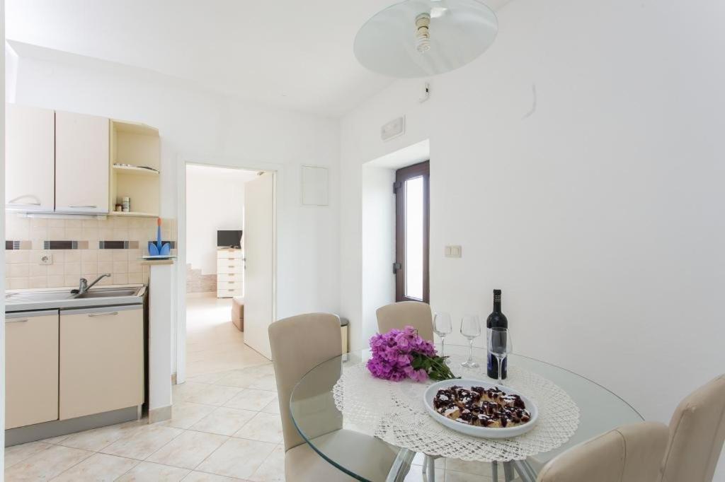 Apartments Maria Donje Celo Ngoại thất bức ảnh