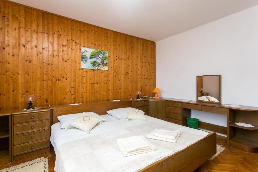 Apartments Maria Donje Celo Ngoại thất bức ảnh